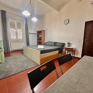 Apartamento Respiro Di Relax A Due Passi Dal Centro Con Parcheggio Incluso, Florencia