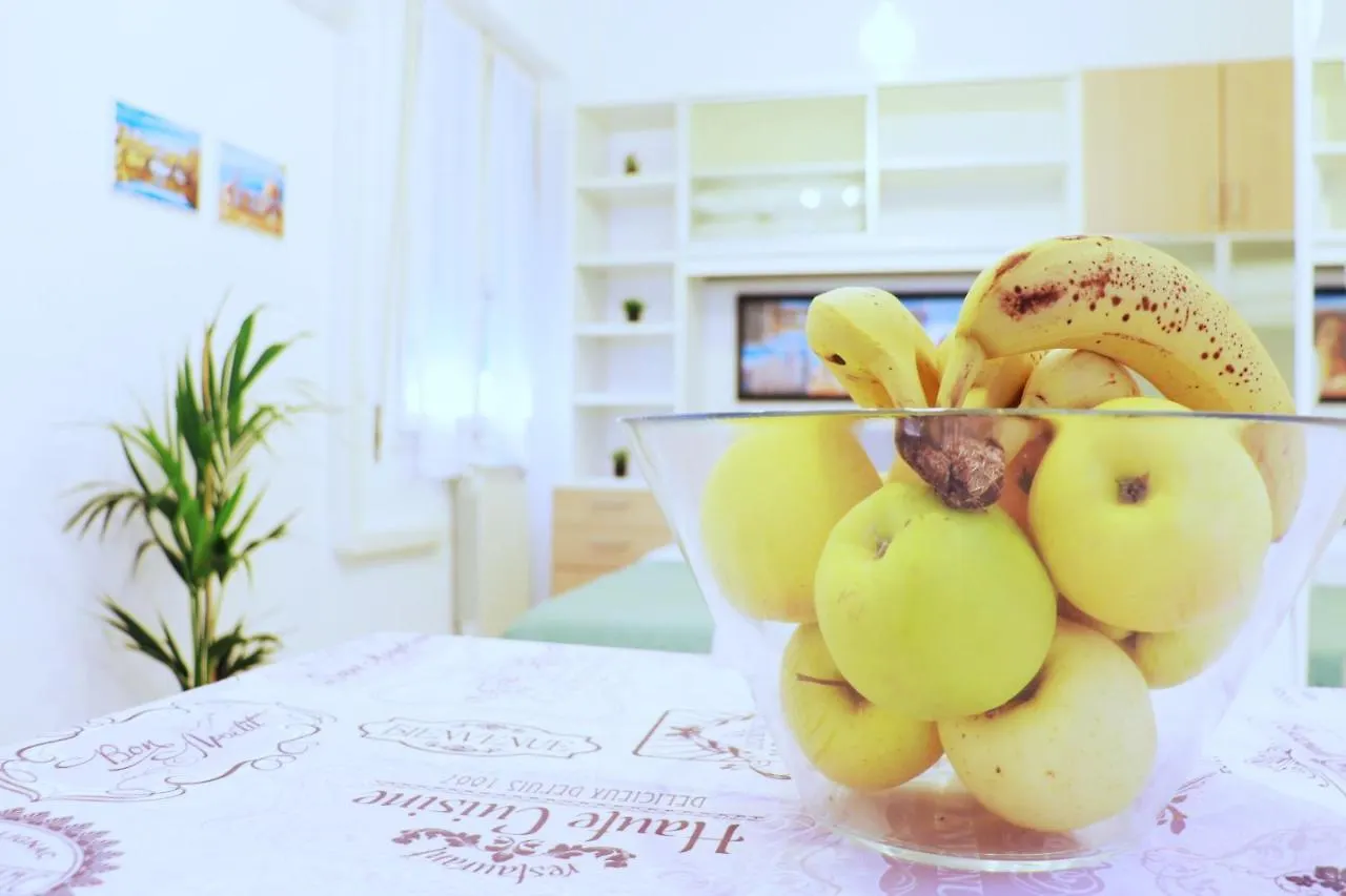 Sarpi Flat Apartment Florence Italy